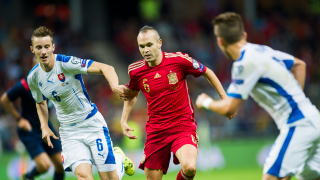 Капитанът на Барселона Андрес Иниеста отпада от състава на Испания