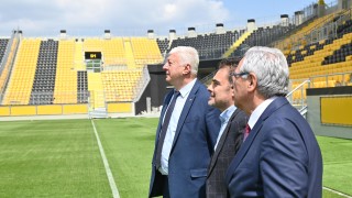 Стадион Христо Ботев ще бъде открит със специална програма и