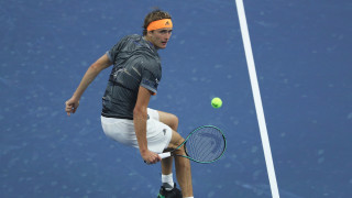 Първите 4 поставени продължиха във втория кръг на турнира от