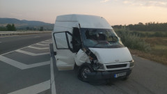 Двама загинали и трима ранени при катастрофа на АМ Струма край Бобошево
