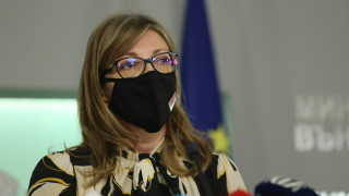 Подкрепяме Албания за ЕС но не и Македония Това стана