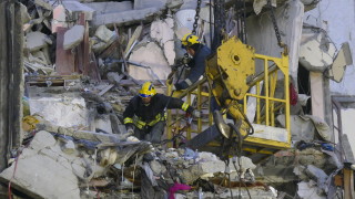 Осем души са загинали и над 20 са ранени в