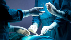 Хирургът, който сам се оперира