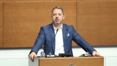 Делян Добрев: Опасявам се от избори през октомври