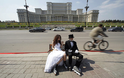 Украинци се ожениха в тунела на метрото