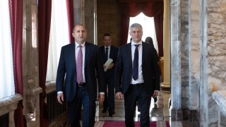 Бих искал българите в Сърбия винаги да бъдат връзката и