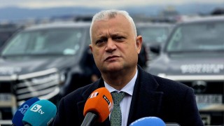 След конституционния съдия проф Янаки Стоилов който разкритикува БНТ заради