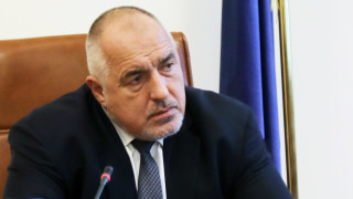 Премиерът осъди насилственото задържане на протестиращи в Русия