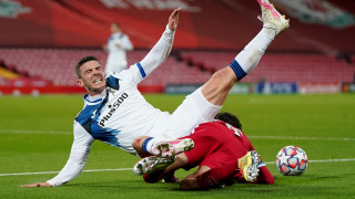 Само три гола паднаха през първото полувреме в играещите се