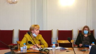 Омбудсманът Диана Ковачева поиска от депутатите изричен текст който да