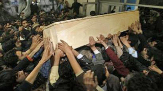 Пакистан и ООН разследват смъртта на Бхуто 