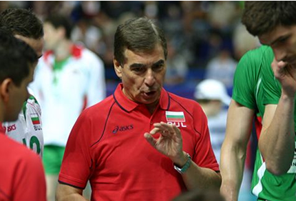 Волейболните национали паднаха и от Чехия