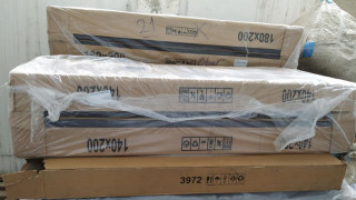 Служители на ГКПП Лесово задържаха 334 колета с контрабандни мебели