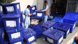 В насилието свързано с изборите в Афганистан през миналия месец