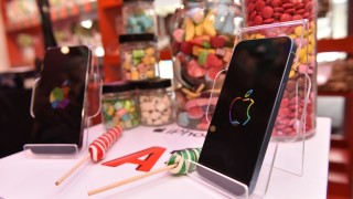 A1 започна продажбите на новите iPhone 14 iPhone 14 Pro