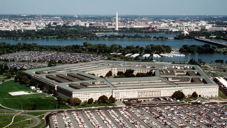 Пентагонът получи най-големия бюджет в историята си: 700 милиарда американски