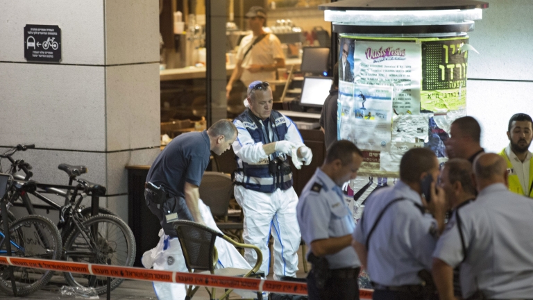 „Хамас” пое отговорност за атаката в Тел Авив, обеща още