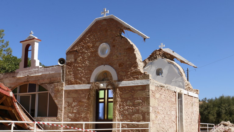 Възстановяват Крит след земетресението
