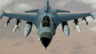 САЩ с първи авиоудари с Ф-16 от Турция в Сирия