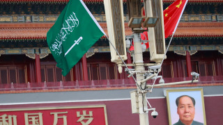 Докато е критикуван от Запада за бруталното убийство на саудитския