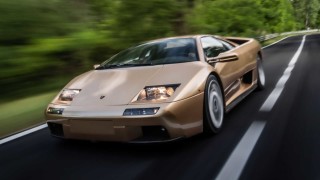 Lamborghini Diablo - мокър сън, бленуван плакат на стената или един суперавтомобил на 30