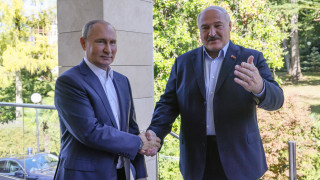 Лукашенко посети Путин в Сочи