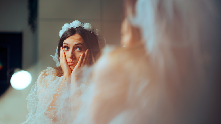 Уволнение вместо меден месец - как най-специалният ден на една булка се оказа и най-ужасният