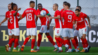 Специалист от Гърция е един от основните кандидати за нов