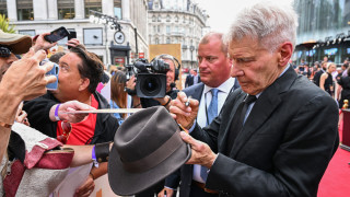 Наред с поредици като Междузвездни войни Хари Потър и Джеймс