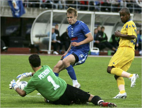 Ще успее ли Левски да отстрани Тампере?