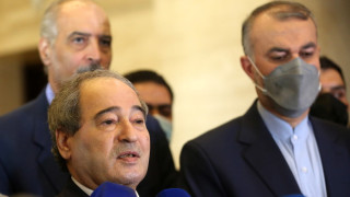 Иранският външен министър Хосеин Амирабдолахиян изрази в събота надежда че