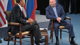 Русия и САЩ са отговорни за мира, обяви Путин в поздрав до Обама за Нова година