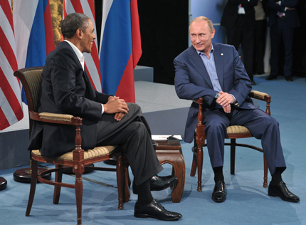 Путин предложил на Обама Стивън Сегал да стане почетен руски консул