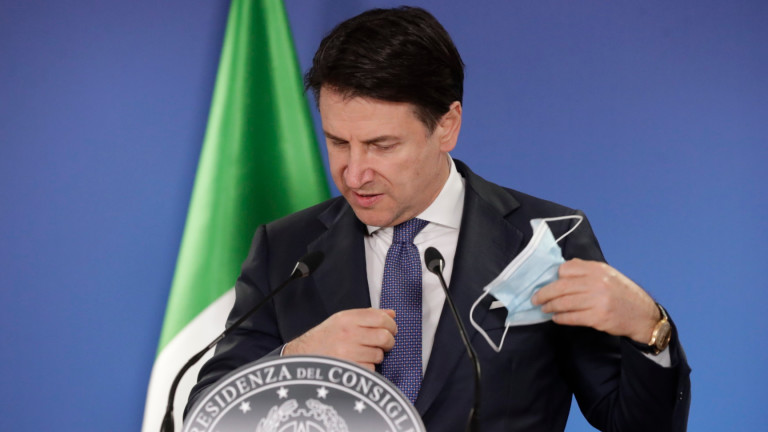 Правителството в Италия обмисля нови ограничения по време на празничния