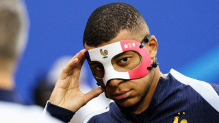 Полицията в Стокхолм е започнала разследване заради жалба на млада