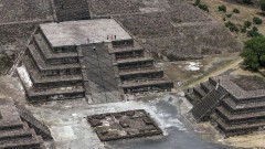 Мексико обещава безопасно световно по футбол след стрелбата по туристи