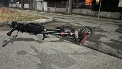 Кола блъсна ученик с тротинетка на пешеходна пътека в Русе