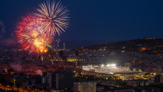 Малко преди 23 00 часа местно време и малко повече от