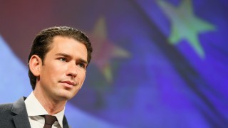 Новото правителство на Австрия иска да успокои напрежението между източните