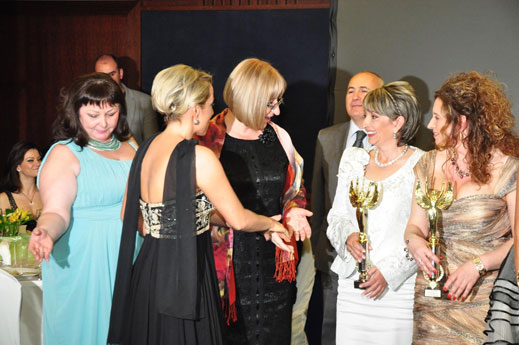 Цецка Цачева на „Мисис Дама на годината 2012“  