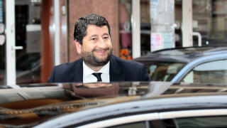 Въпросът не бил в "опраскването", а в завоалирането, смята Христо Иванов