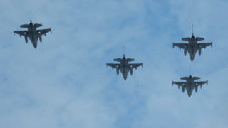 Украинските F-16 са получили важно оборудване за защита от руски ракети
