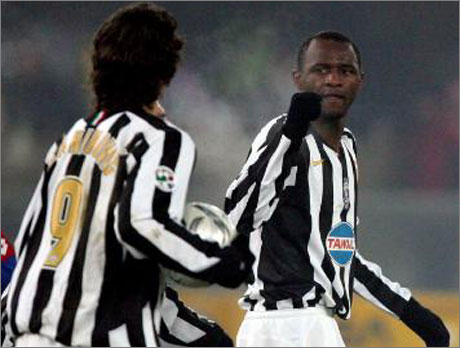 Манчестър Юнайтед вади 7 милиона лири за Виера