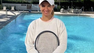 Ива Иванова се класира за четвъртфиналите на двойки на турнира