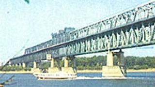 Спират митническите проверки на Дунав мост