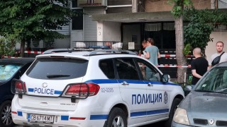 Мъж уби жена си и се самоуби в Бургас Тялото
