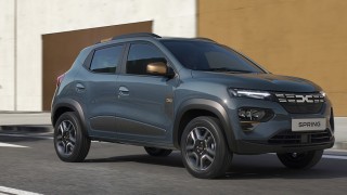 С модела Spring и началната му цена от 15 573