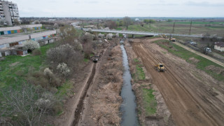 С помощта на 1 619 142 лв коригират 1100 метра