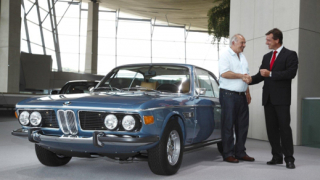 BMW Classic Center реставрира първата кола