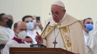 Ниската раждаемост в Италия е трагедия, смята папата